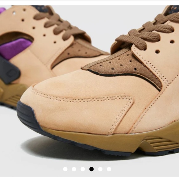 LIMITED EDITION NIKE AIR HUARACHE MENS. - Picture 7 of 15